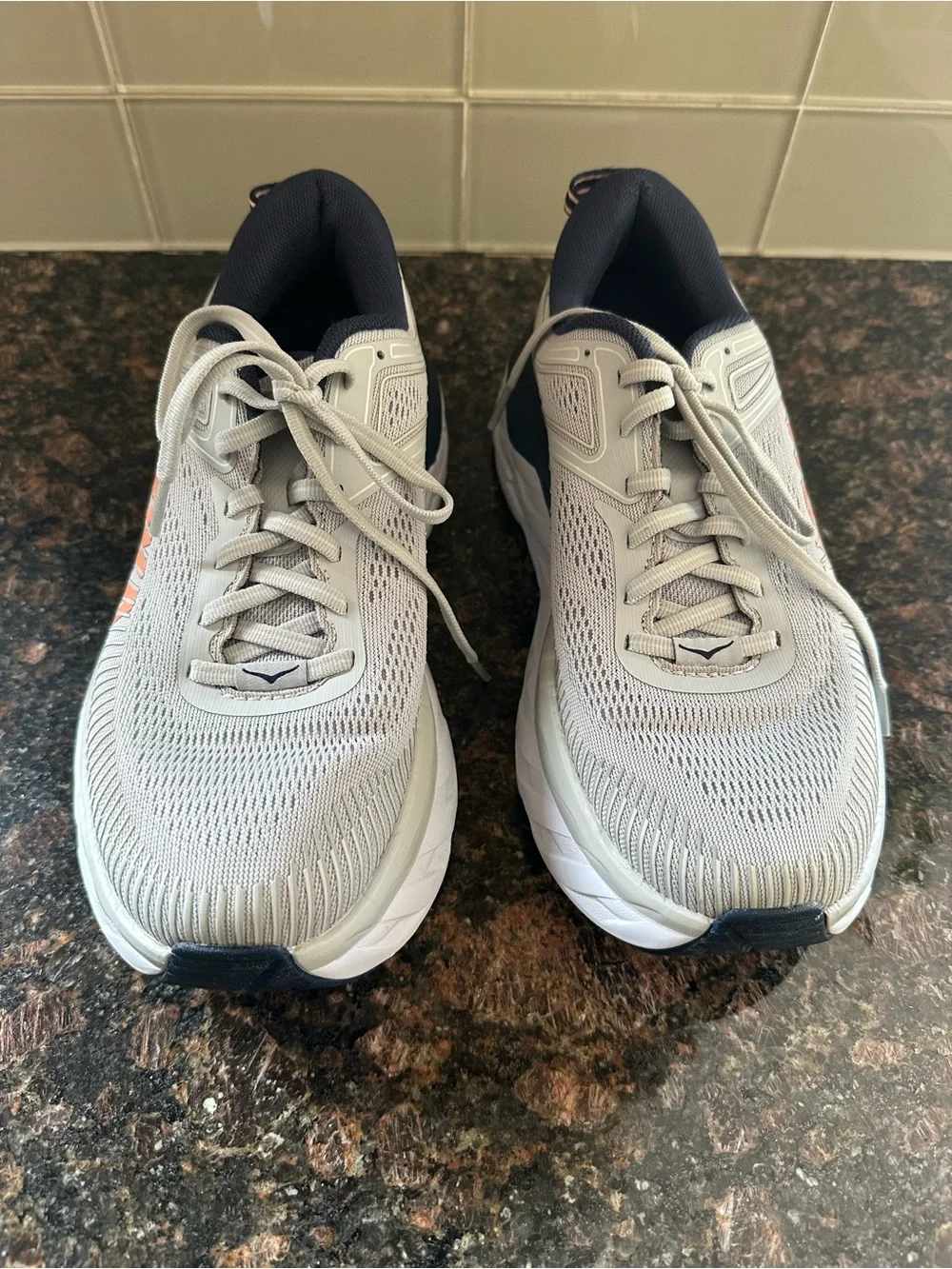 Hoka neutral running